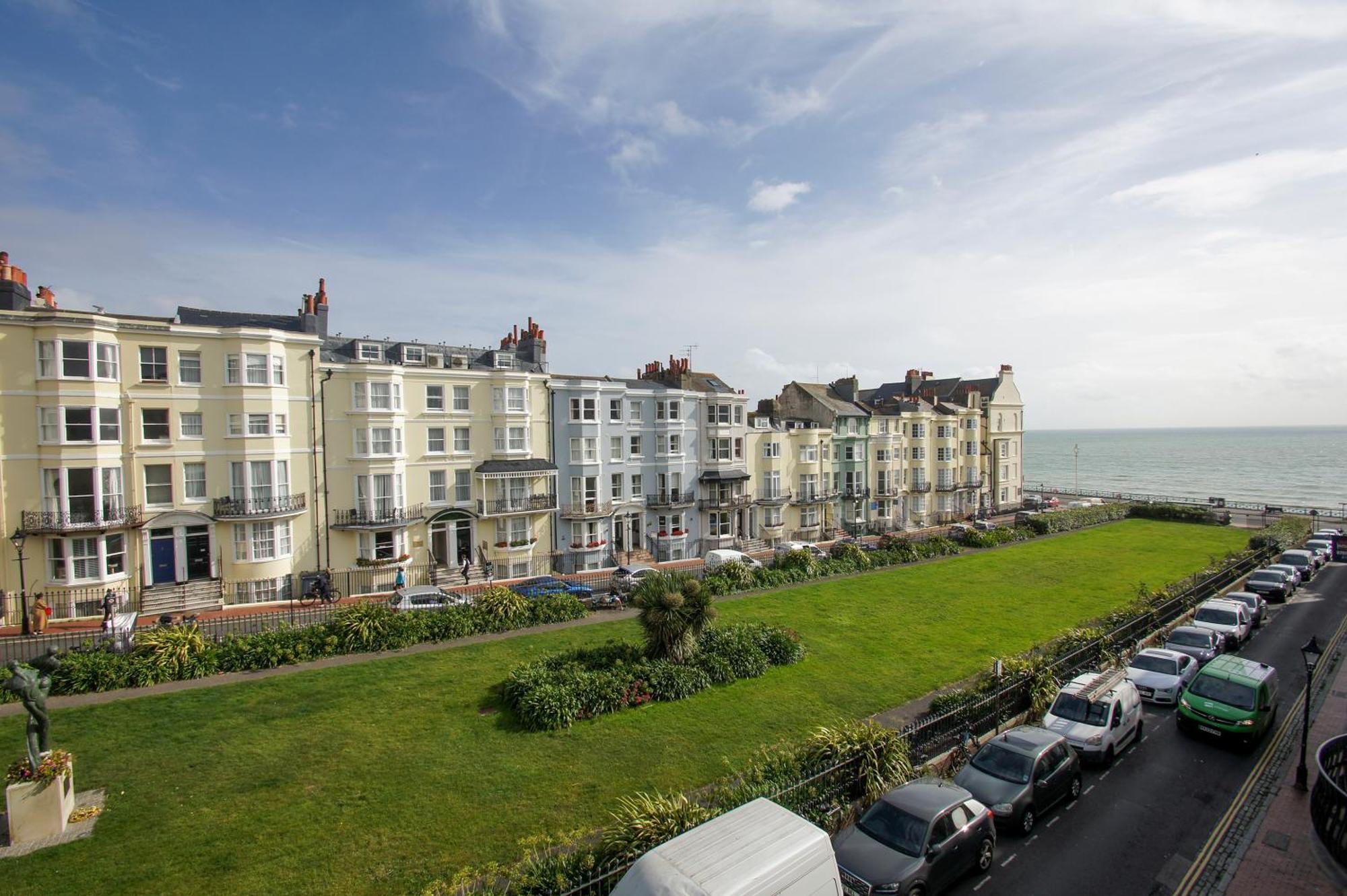 New Steine Apartment - Sea View - By Brighton Holiday Lets Екстер'єр фото